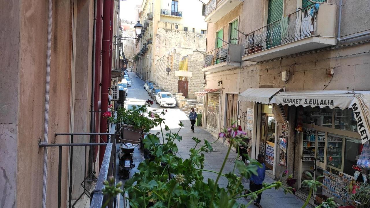 Yaki Domo Bed & Breakfast Cagliari Dış mekan fotoğraf